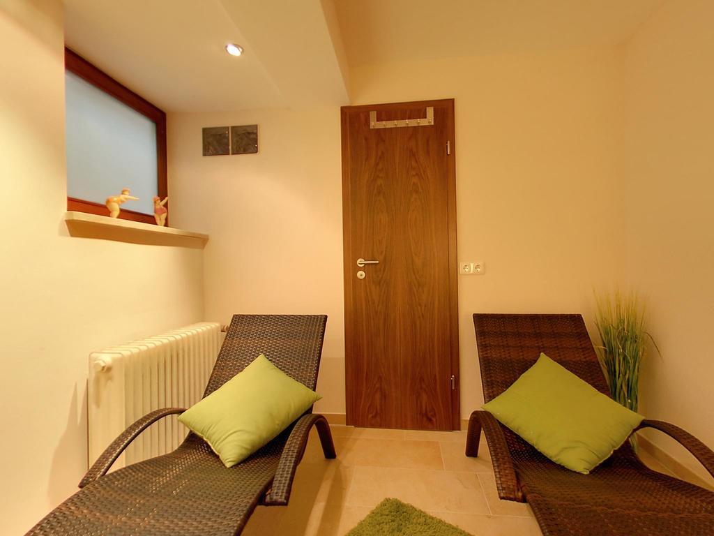 Hotel Heigl Munchen Bagian luar foto