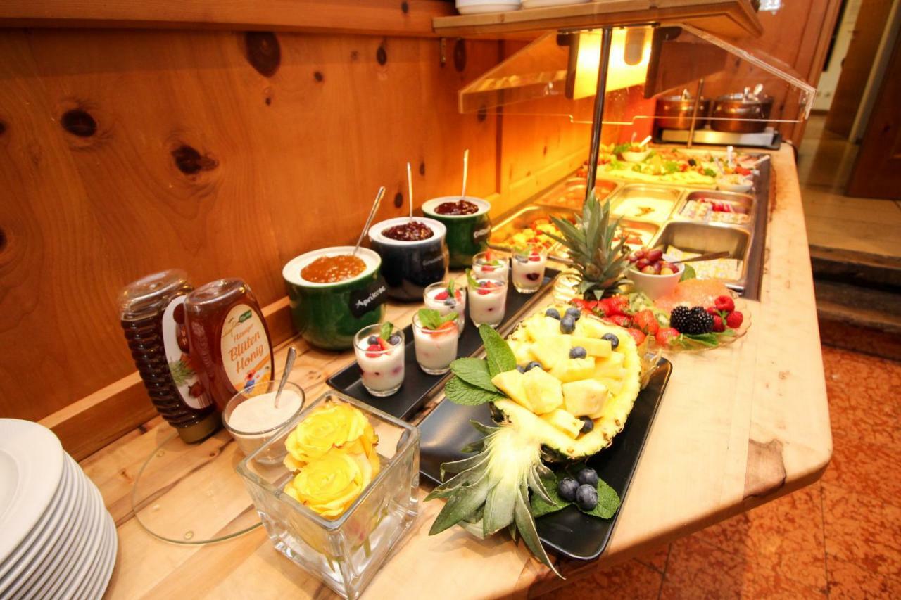 Hotel Heigl Munchen Bagian luar foto