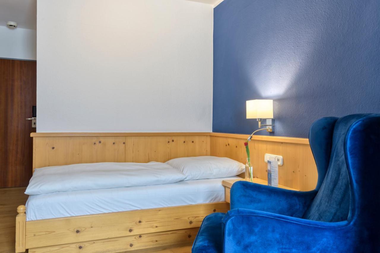 Hotel Heigl Munchen Bagian luar foto