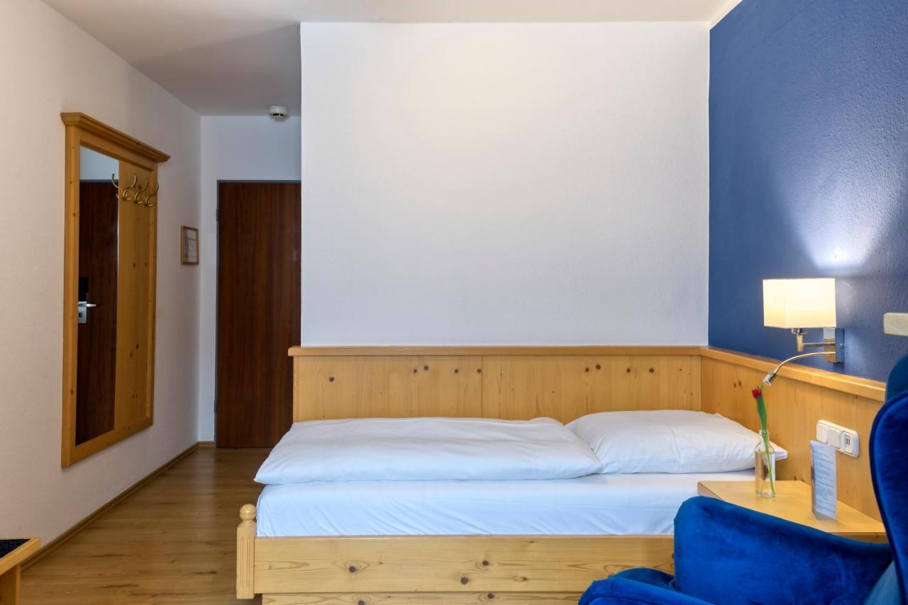 Hotel Heigl Munchen Bagian luar foto